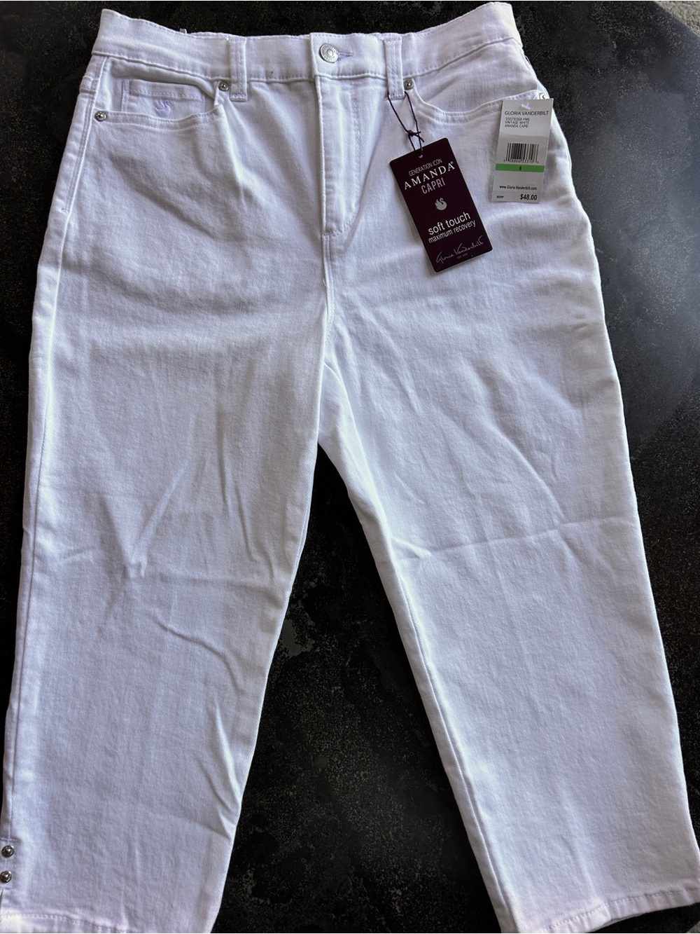 Gloria Vanderbilt Amanda Capri Pants All Around Slimming Soft Touch NWT - Size 8